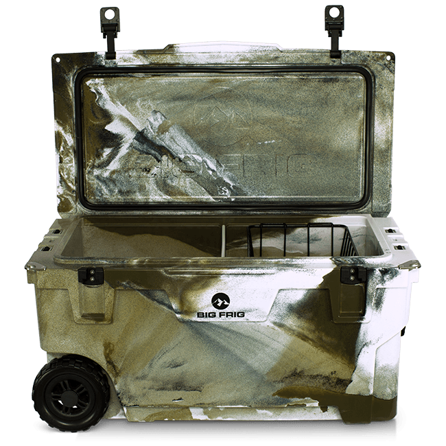 70 qt Desert Camo Badlands Cooler with Wheels